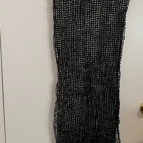 Vintage Open Weave Black Accent Scarf/Shawl - Picture 4 of 15